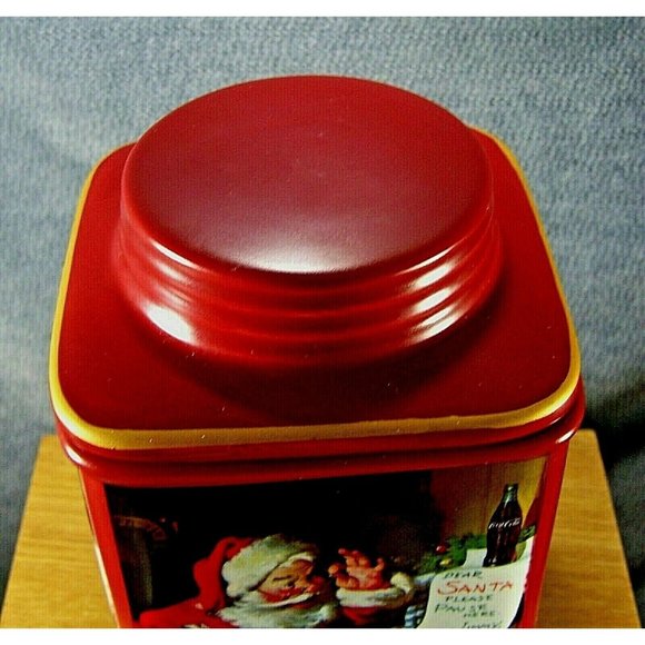 Coca Cola Holiday Portraits Santa Red Stoneware Canister Sakura 2002 - Picture 4 of 7
